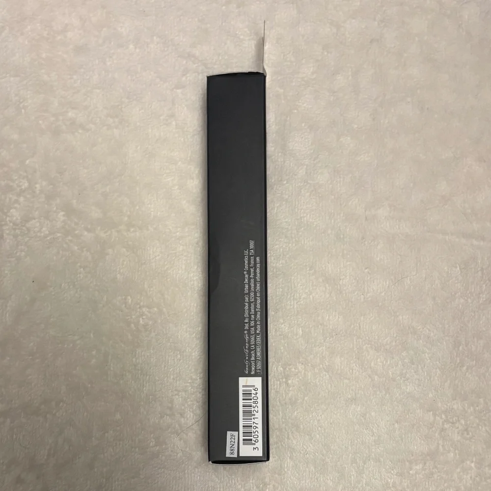 Urban Decay UD Pro Diffusing Highlighter Brush - Picture 2 of 5